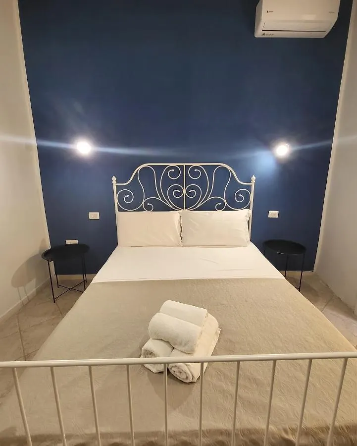 Vulcania Rooms Naples