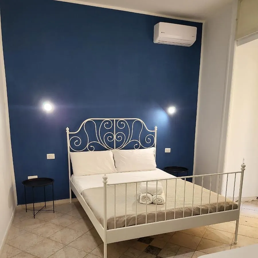 Vulcania Rooms Naples 0*,  Italy
