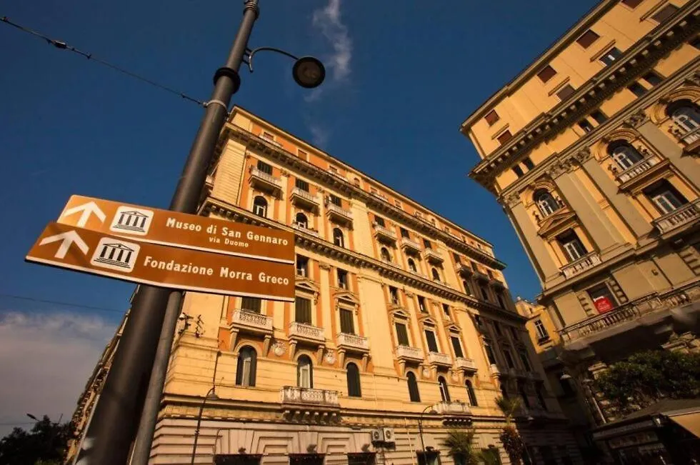 Vulcania Rooms Naples Guest house